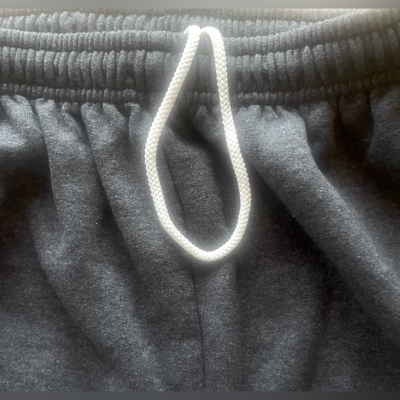Men’s Charcoal Grey Drawstring Sweatpants, Size Large - Picture 4 of 5